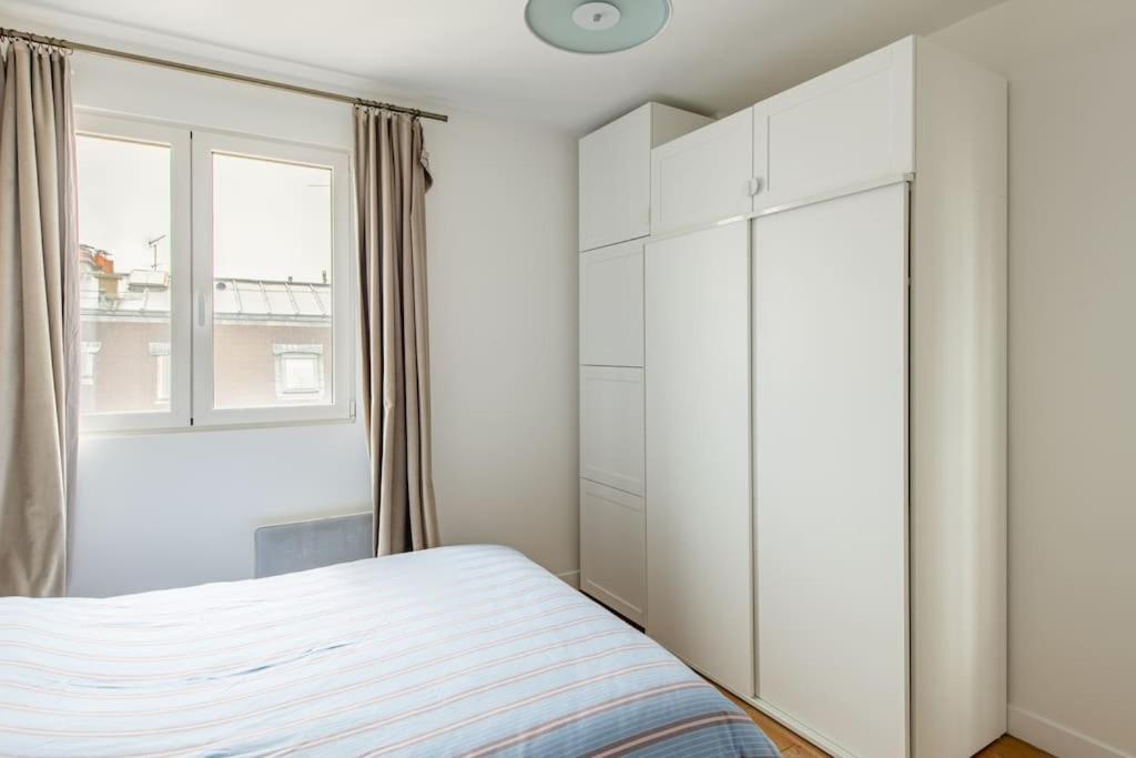 Appartement Brochant - Moderne Batignolles Parijs